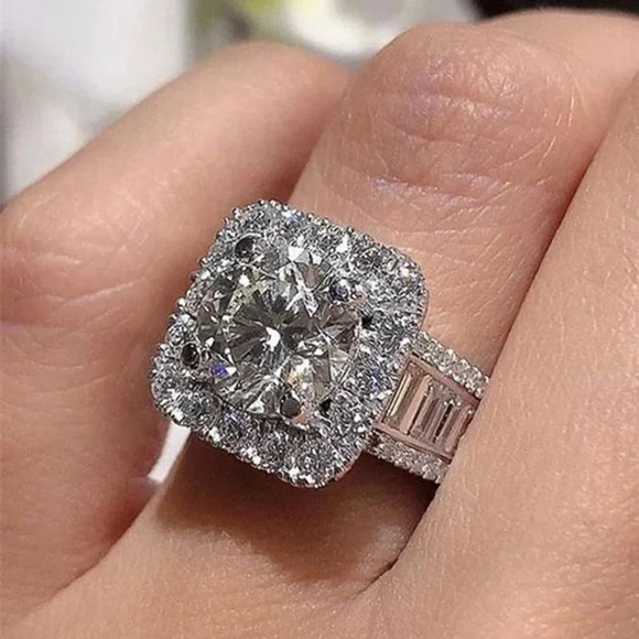 Cushion Simulated DIAMONS Luxury Stone Ring Sz 8 - Picture 1 of 8
